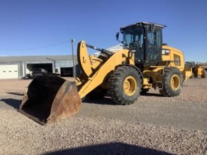 2015cat930m (1)